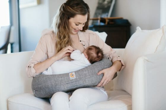 Nursing pillow