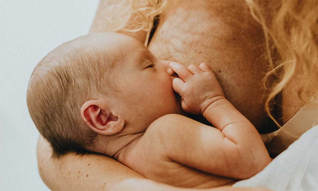 Colostrum Afkolven: Voordelen voor Ouder en Baby